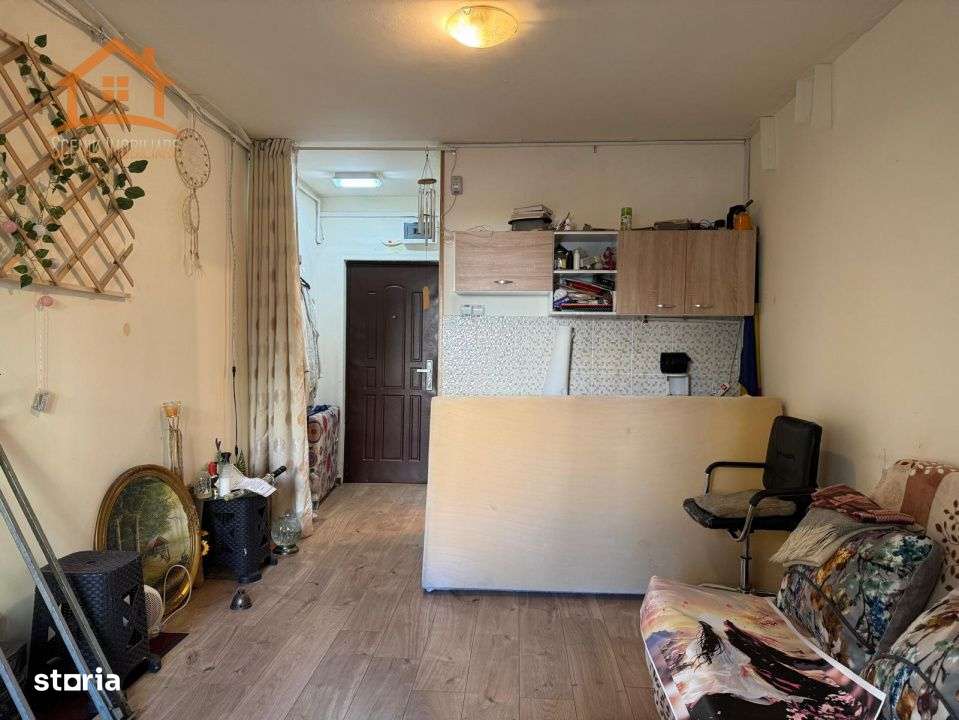 Spatiu comercial de vanzare, zona Spitalului judetean, parter, terasa-0