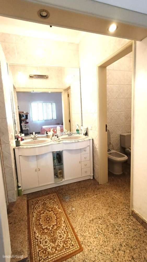 Quinta Pegões Velhos, junto á adega, com moradia e armazém lote 3,8 ha-24