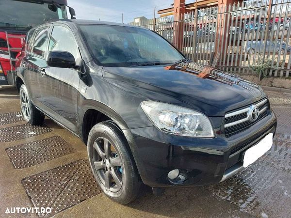 Grila radiator Toyota RAV 4 2008 SUV 2.2 DIESEL 136Hp - 1