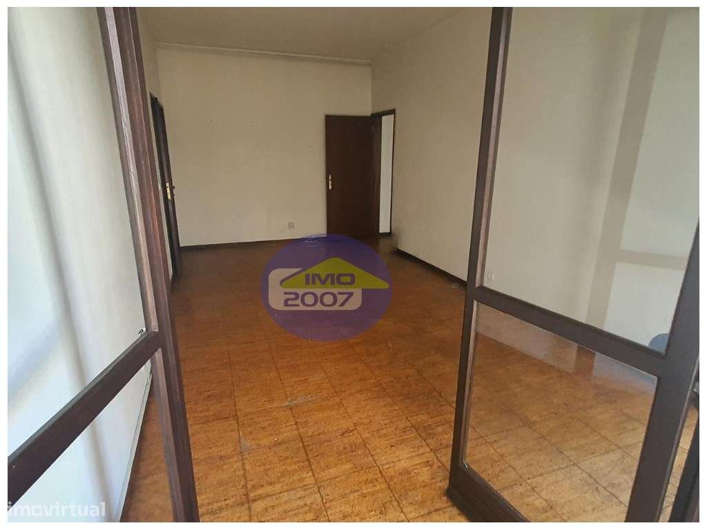 Apartamento T2 em Vila Nova de Gaia - Grande imagem: 5/13