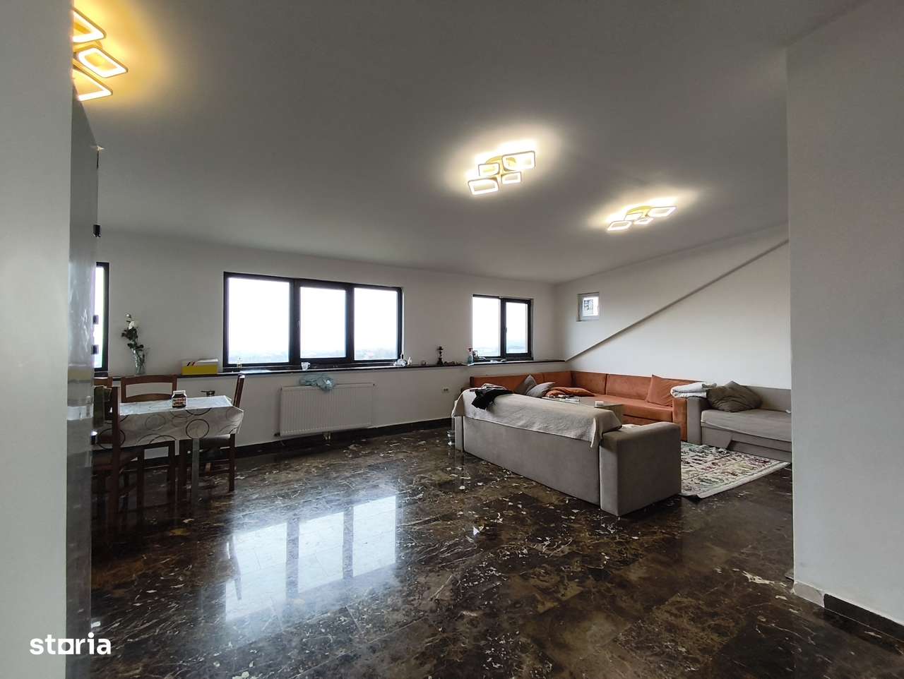 Apartament cu 5 camere-etaj intreg, 2 locuri parcare, 3 bai.-1