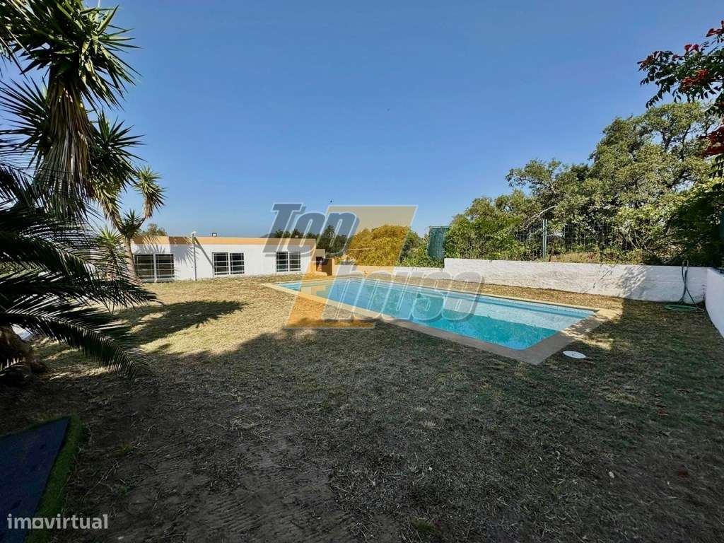 Moradia T4 com piscina e terreno de 900m2 - Quinta da Serralheira -...-18