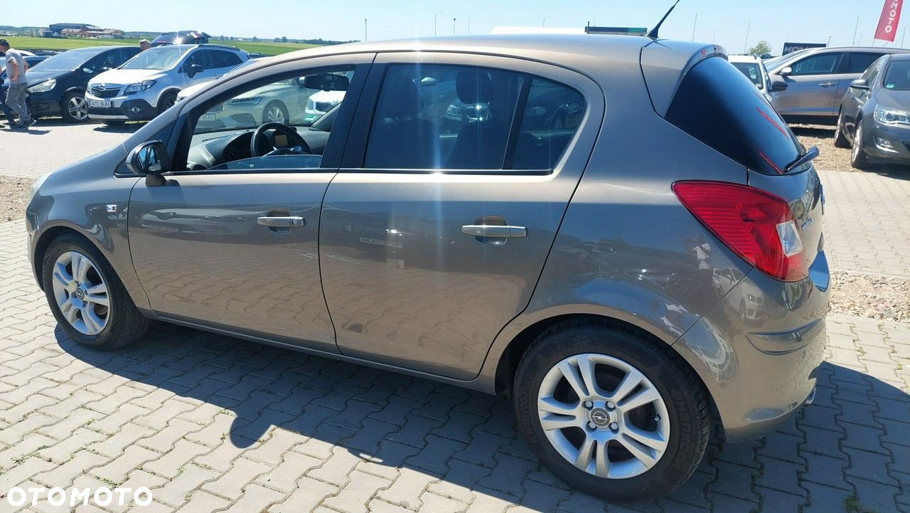 Opel Corsa - 18