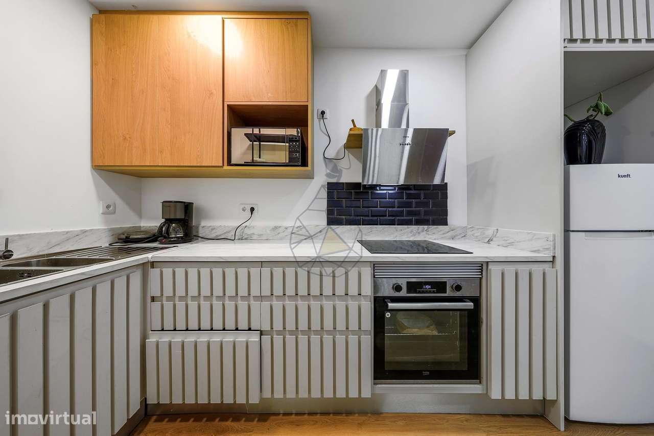 Moradia Remodelada com  Garagem e vista Desafogada para a Serra e Rio - Grande imagem: 5/60