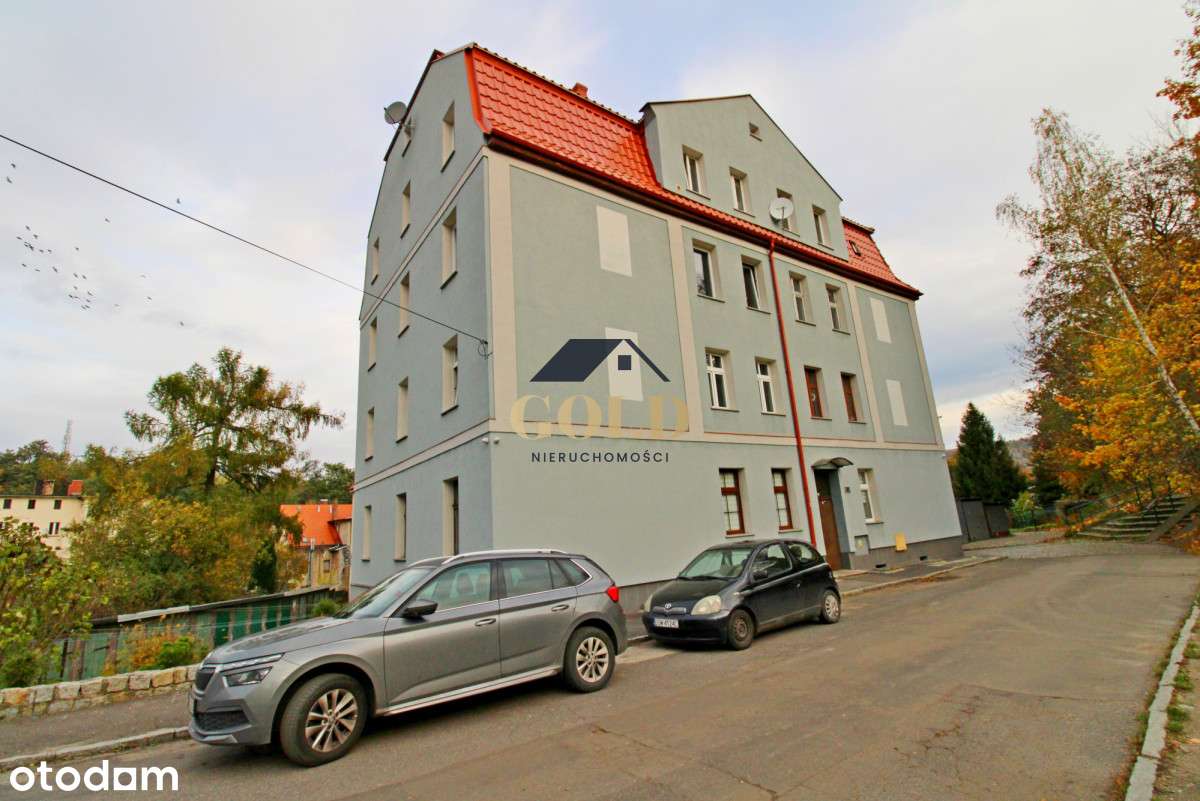 Mieszkanie z potencjałem.-13