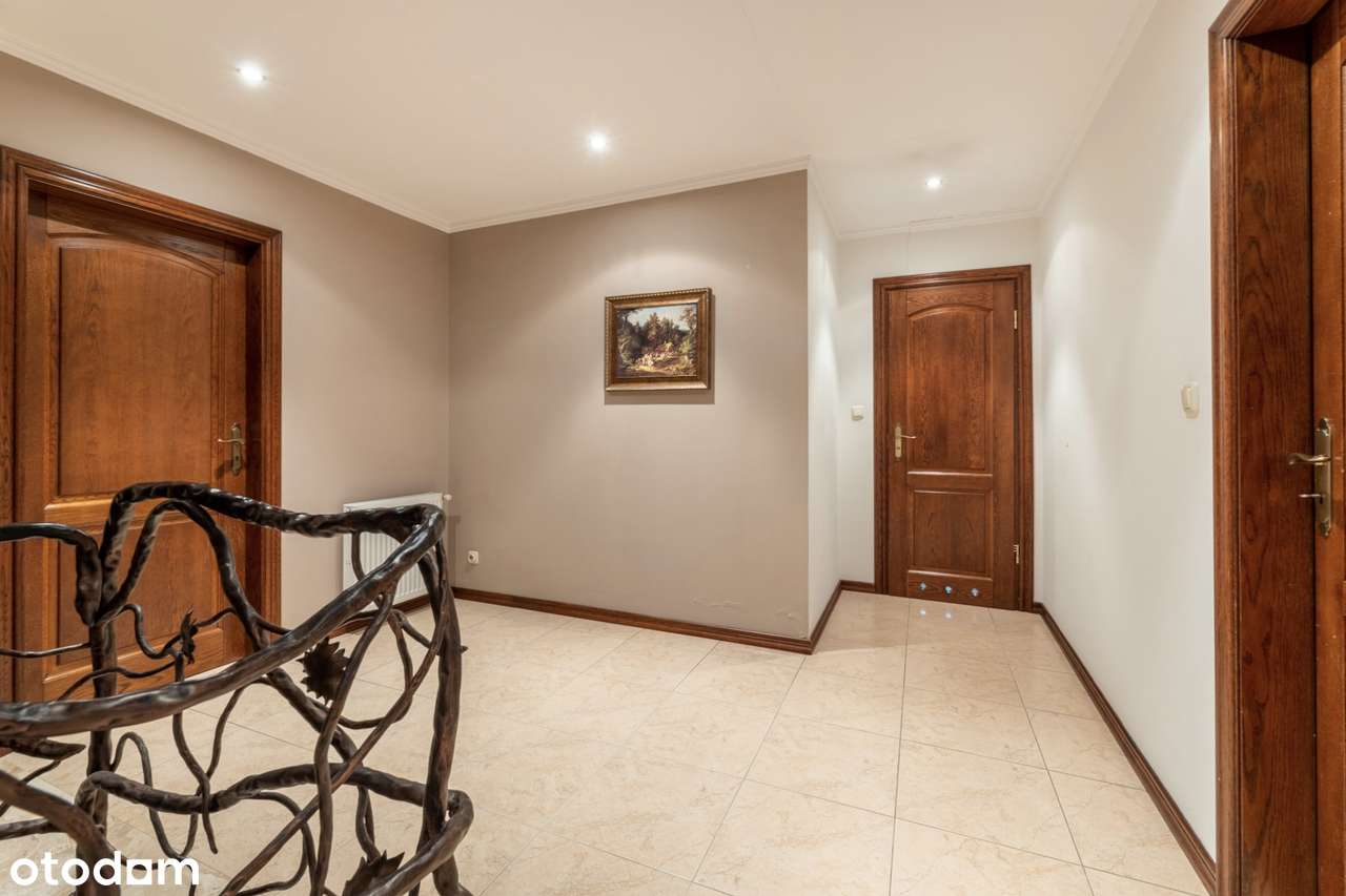 Wyjątkowy dom na sprzedaż – Chyby, ul. Cisowa (zamknięte os. Zielone)-14