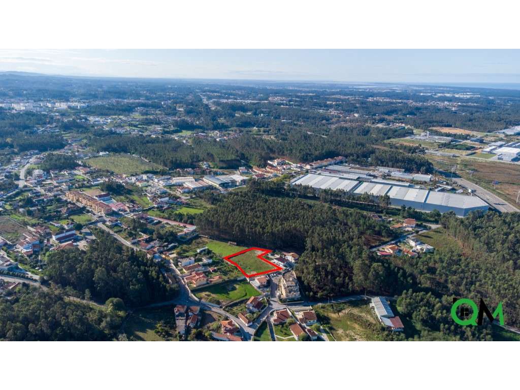 Terreno de 3200m² com projeto aprovado para moradia e anexos em São...-18