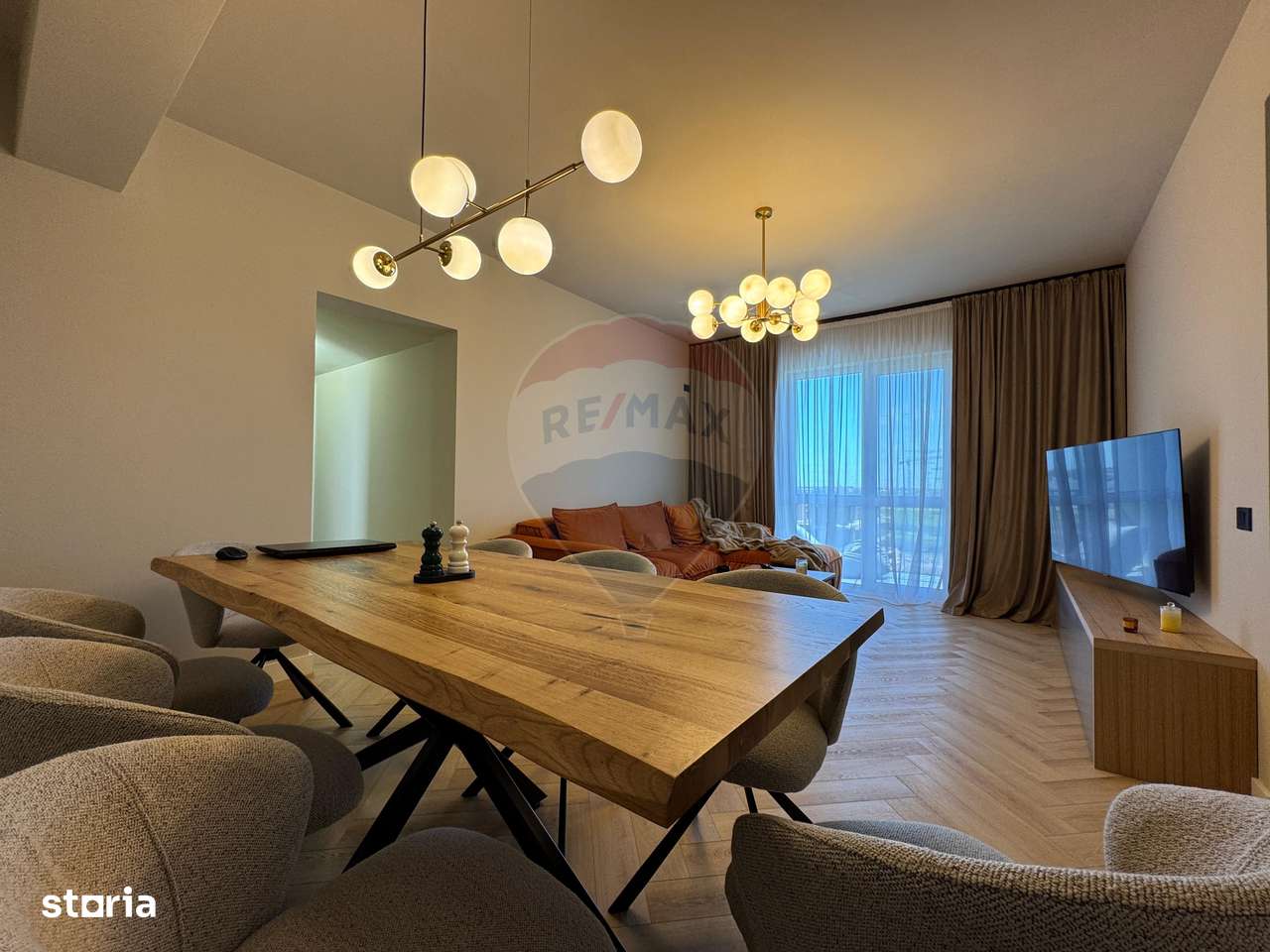 Vanzare apartament 3 camere Dobroesti - Imagine principală: 4/8