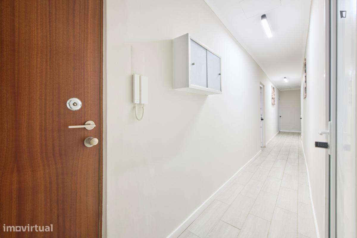 Estúdio - localizado em Arroios Lisbon - Grande imagem: 2/9