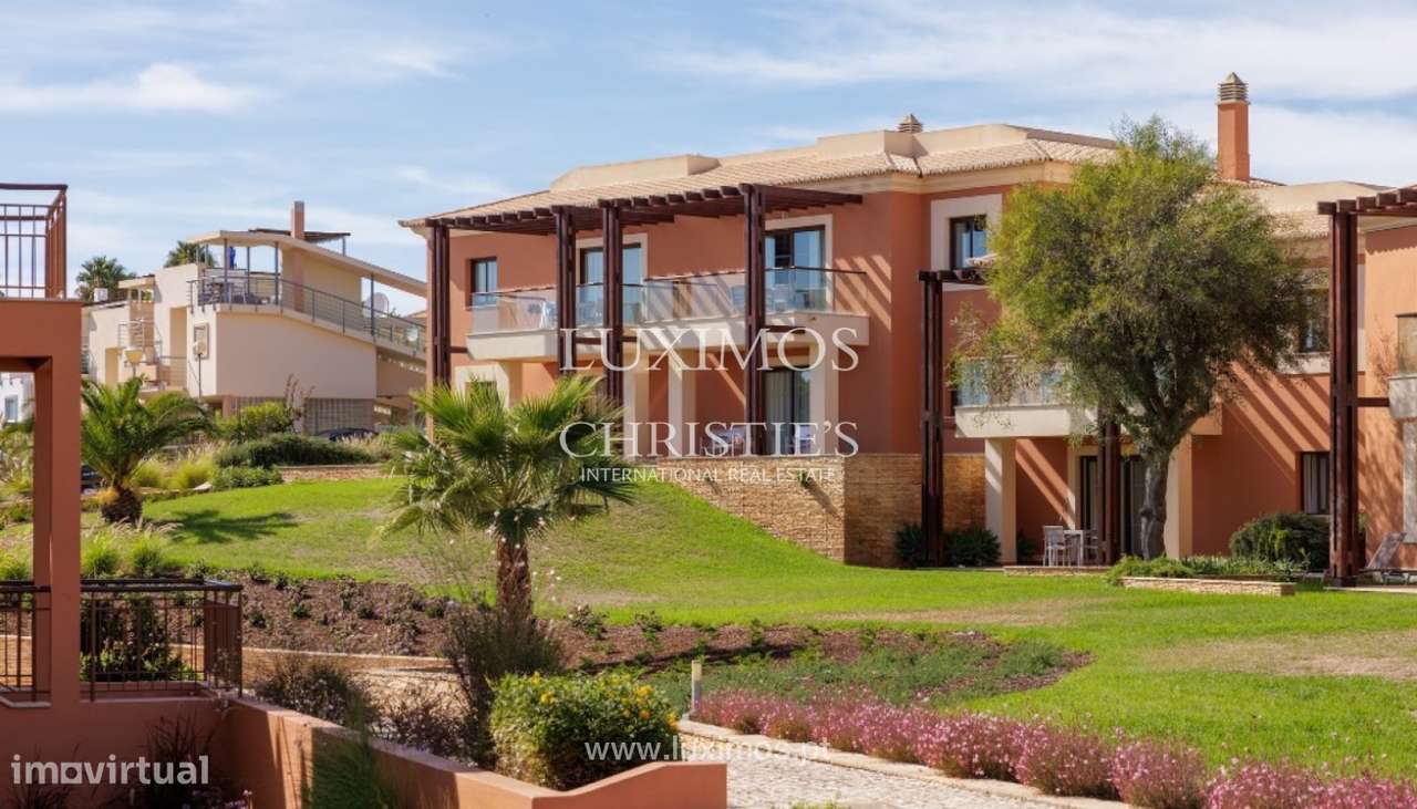Moradia em empreendimento turístico, para venda em Carvoeiro, Algarve - Grande imagem: 5/25