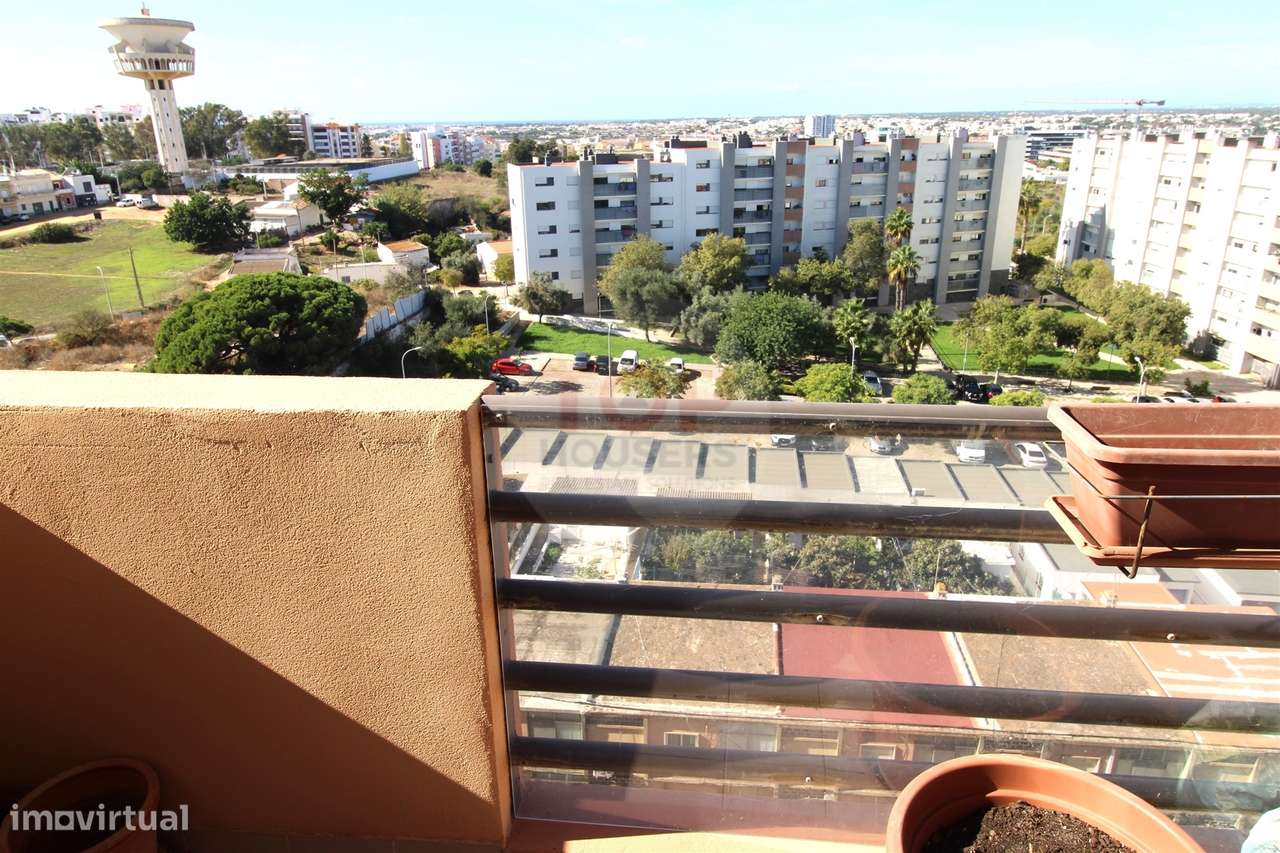 Penthouse T4+1 com Terraço Panorâmico e dois estacionamentos-50