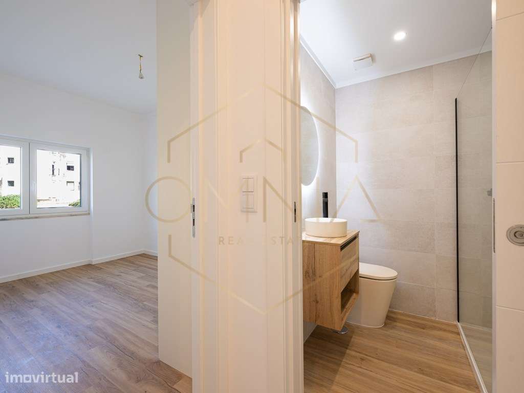 Apartamento T2 no Barreiro - Totalmente Renovado-23