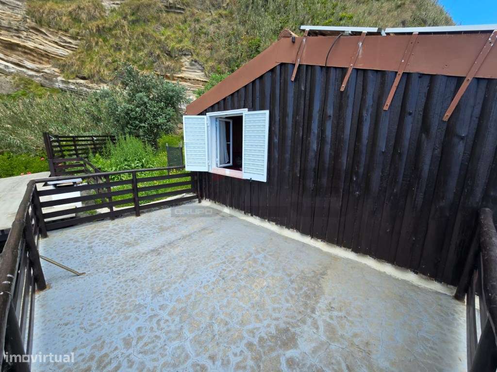 Moradia Isolada T2 -Rocha da Relva-12