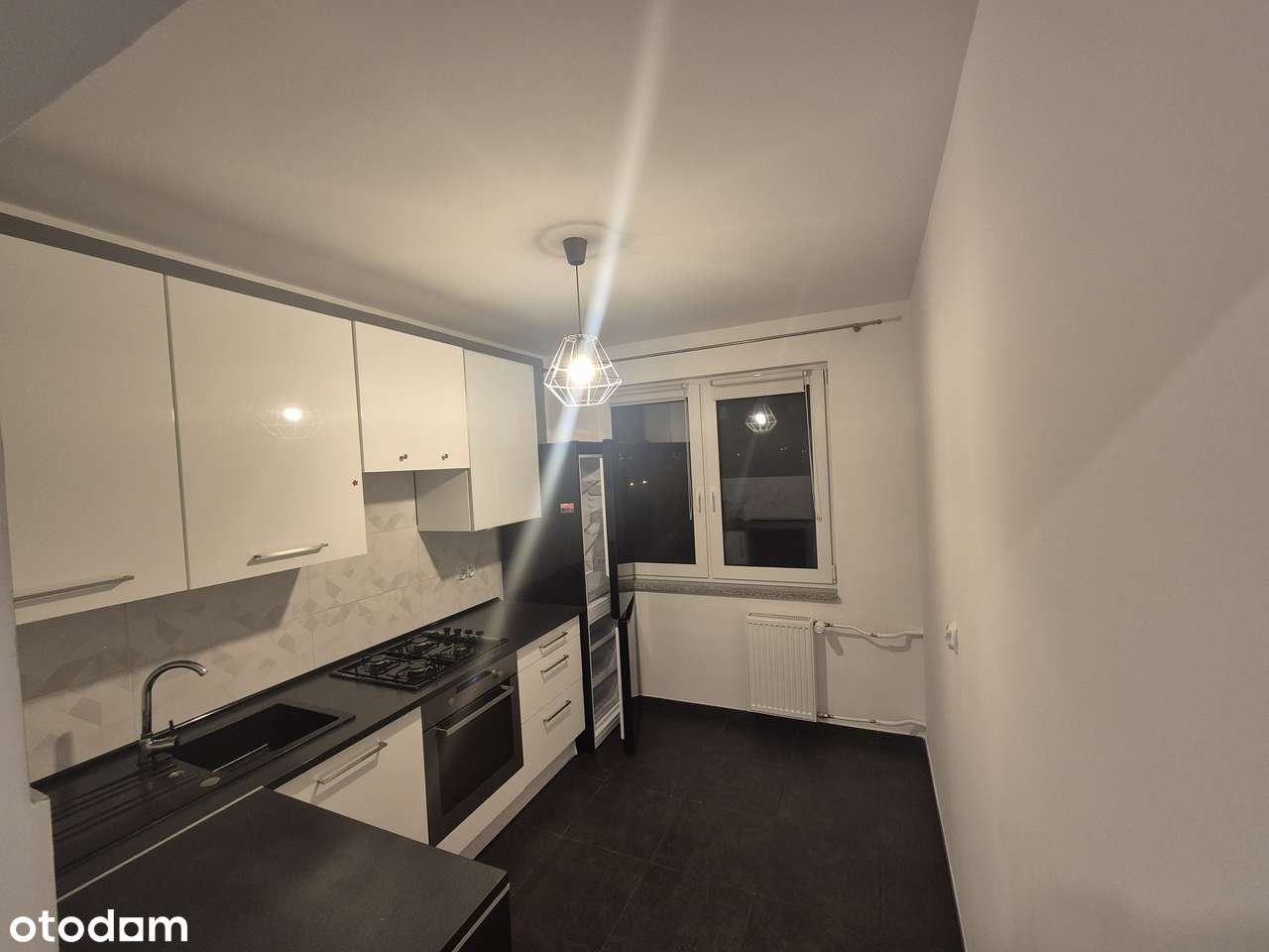 Kawalerka po remoncie 37m2, osiedle Zawiszy. - Pełny obrazek: 3/8