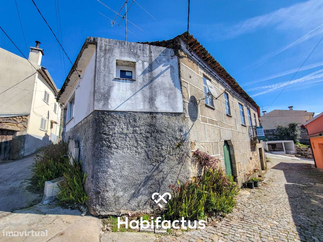 Moradia T3+2 para Remodelar  á venda– Uma Oportunidade Única em Póvoa - Grande imagem: 3/26