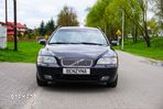 Volvo V70 2.4 Momentum - 13