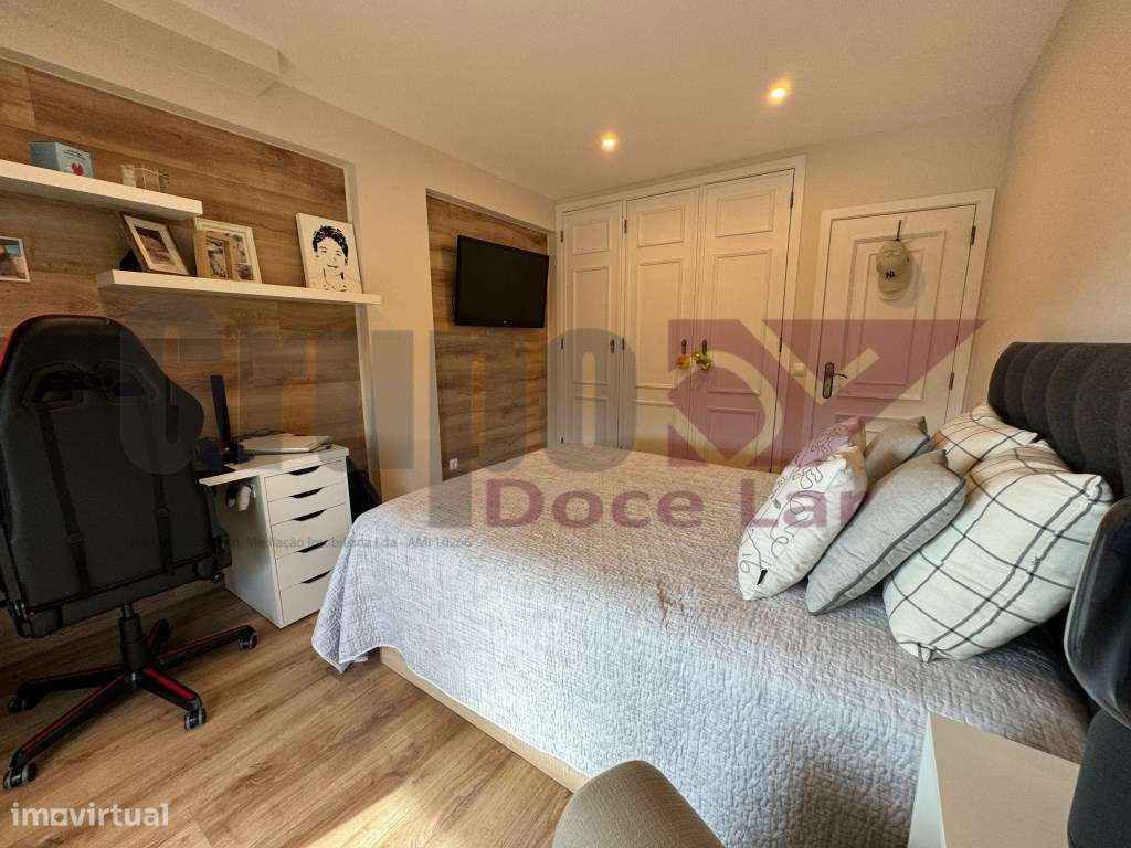 Apartamento T2 c/ piscina - Condominio Privado-22
