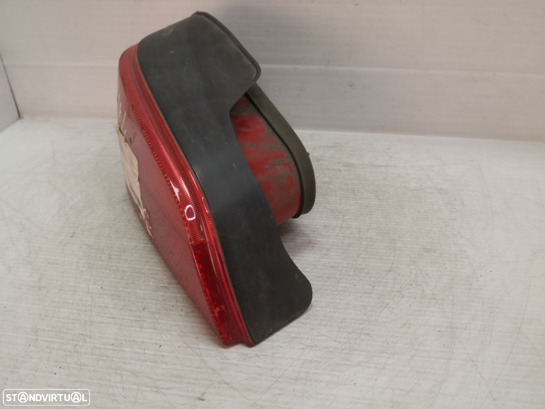 Farolim Stop Esq Peugeot 106 Ii (1A_, 1C_) - 3