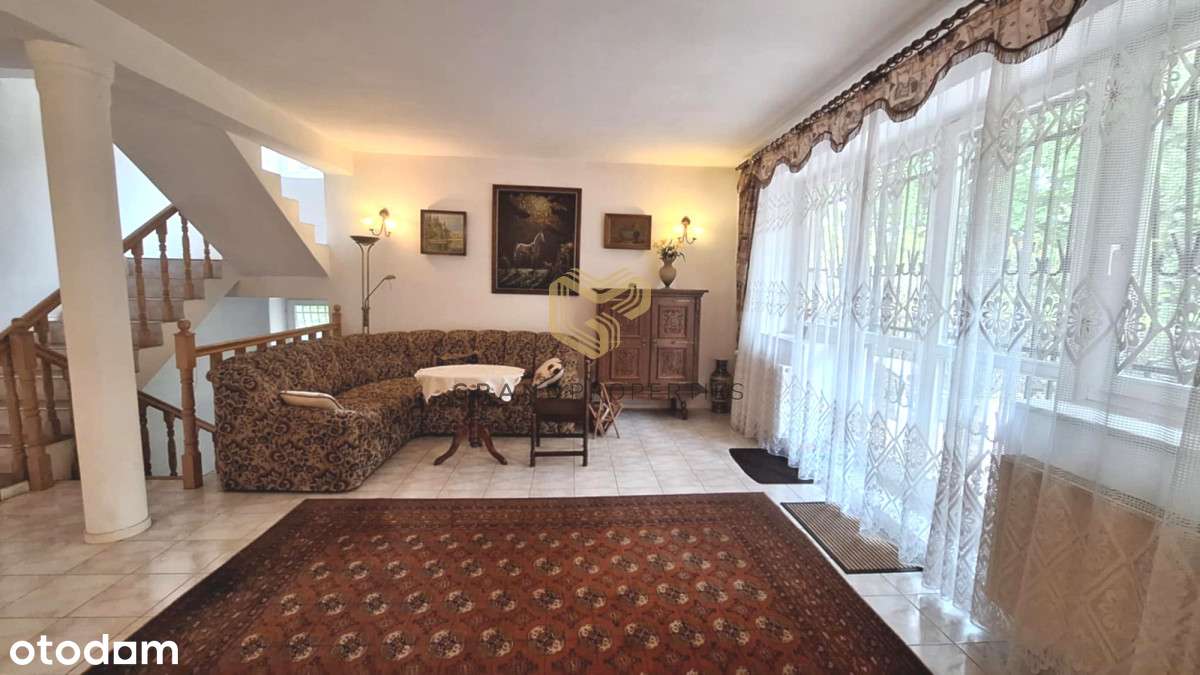 Cichy dom wśród zieleni, duży taras, dobry dojazd-8