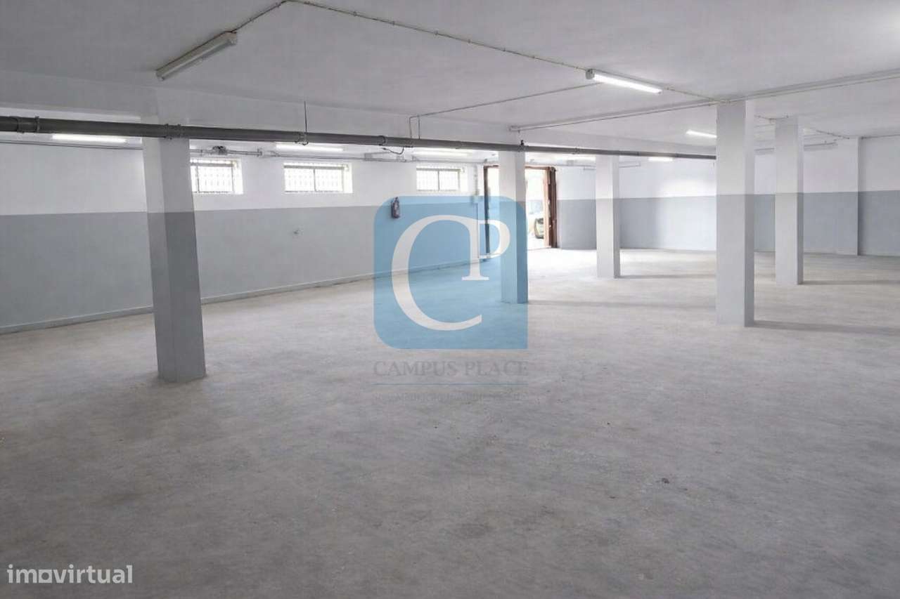 Garagem com 200m2 no centro de Canidelo, Vila Nova de Gaia - Grande imagem: 4/4
