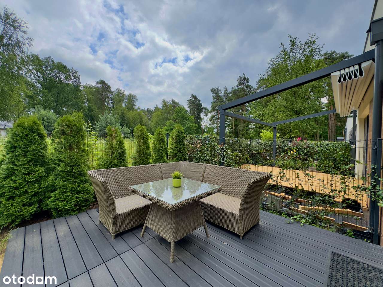 | Apartament z ogrodem i tarasem | Garaż + 2 miejsca | Zieleń i cisza-13