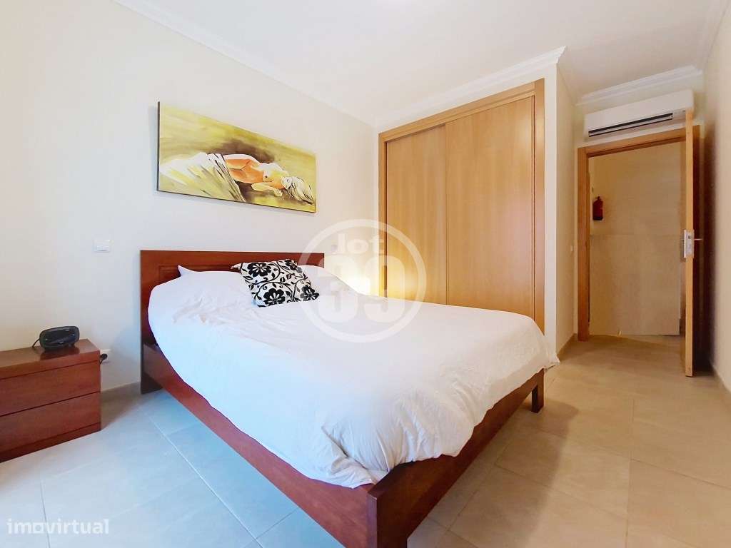 Bonita moradia em banda com 2 quartos, em condominio fechado com gr...-17