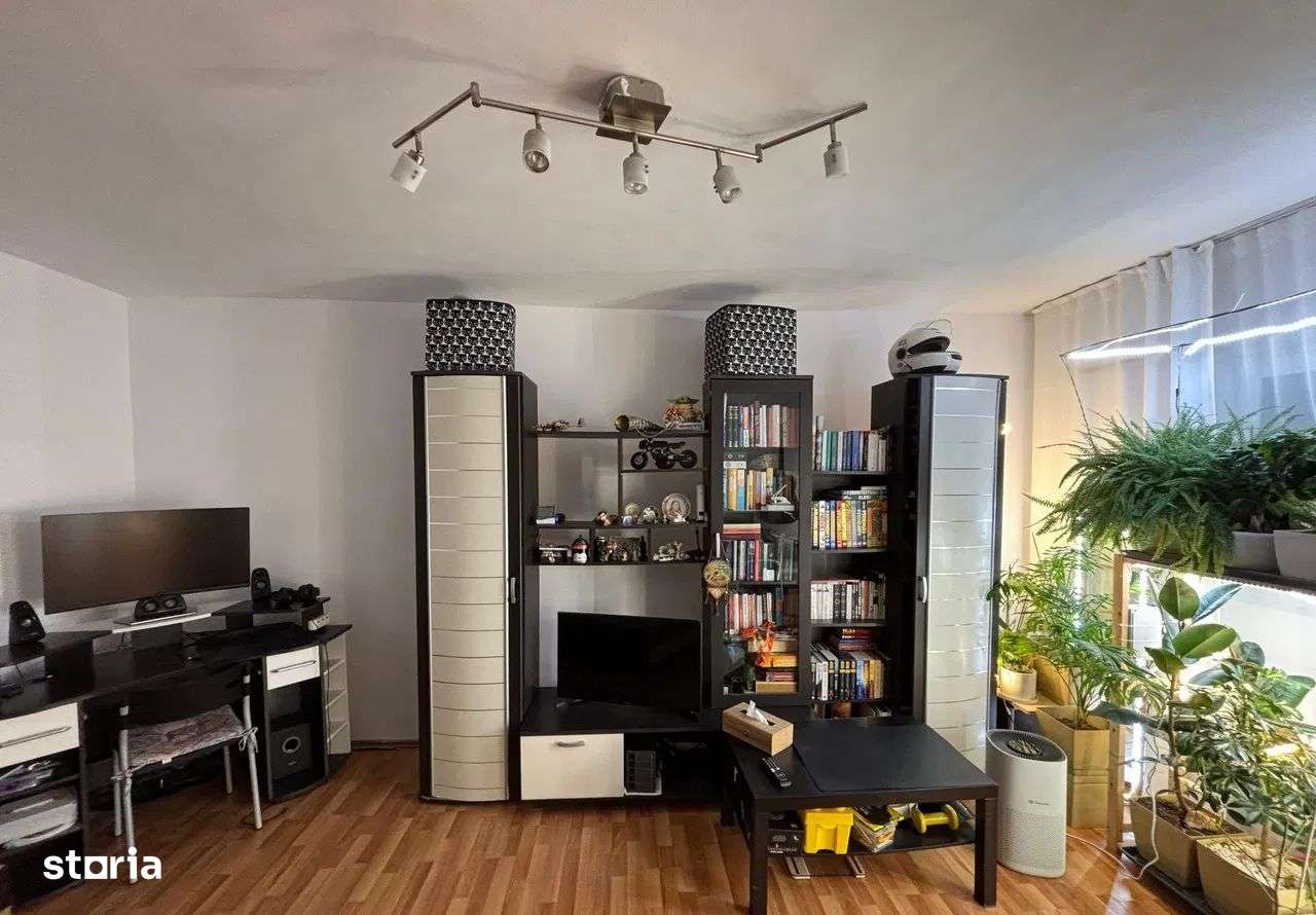 APARTAMENT 2 CAMERE DECOMANDAT BLOC 1980 METROU GORJULUI-10