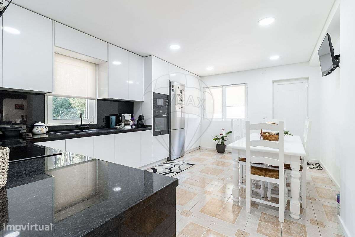 Moradia T4 para venda - Grande imagem: 4/38