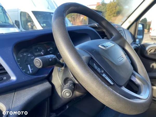 Iveco Daily 35S14 kontener 2,3 140 KM Himatic - 9