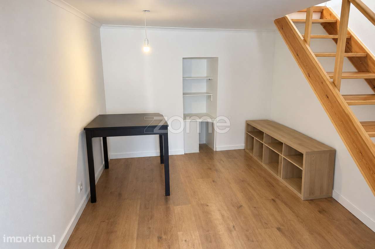 Moradia T1 remodelada em Fanhões | 64 m² | Pronta a habitar-6