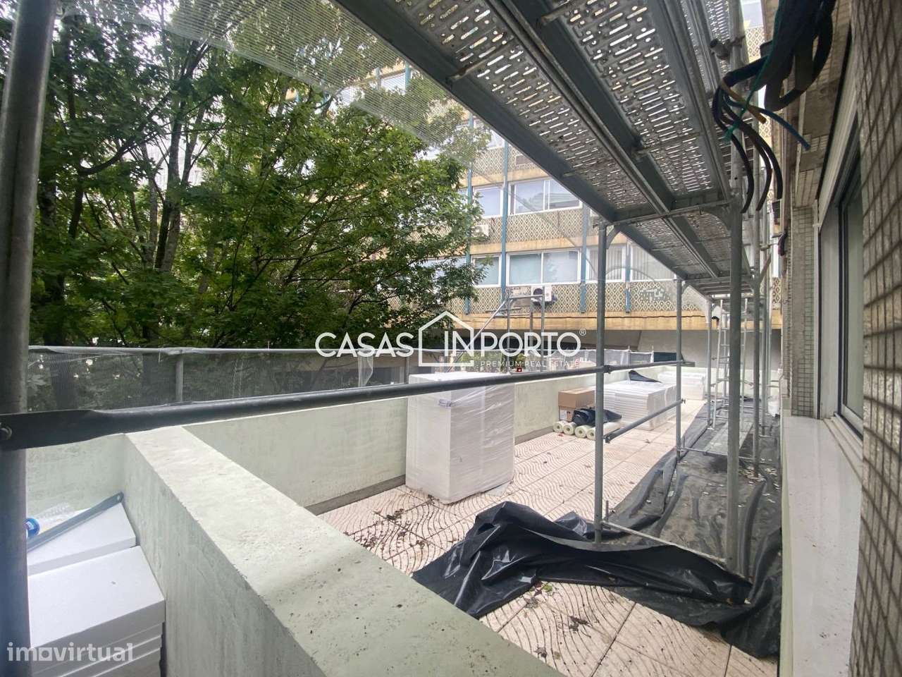 Escritório para arrendamento na Rua Sá da Bandeira - Grande imagem: 5/28