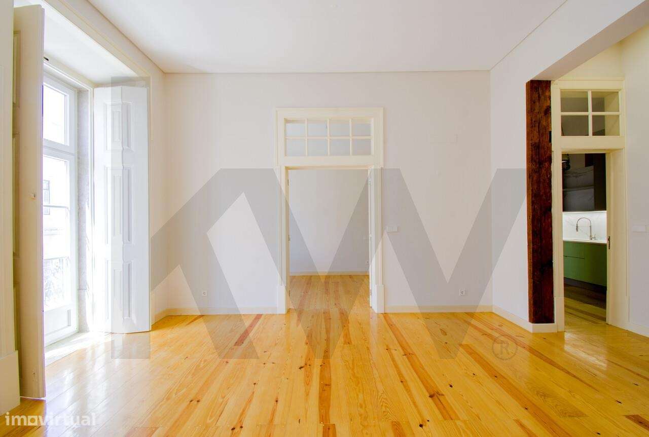 * Apartamento T3 /165m2 * 2 Suítes * Pátio exclusivo * Lugar em garage - Grande imagem: 2/54