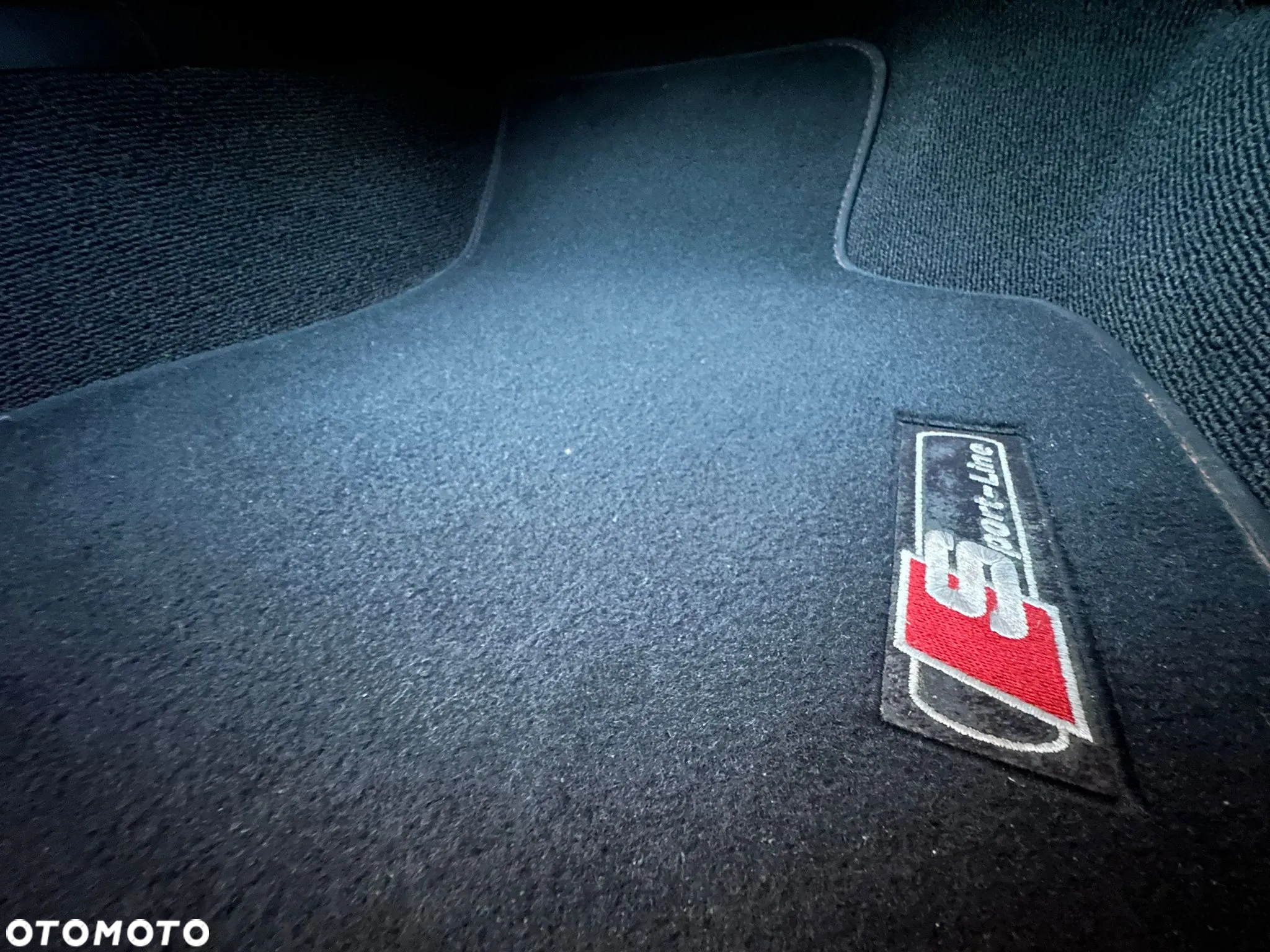 Audi TT Roadster 1.8T - 7