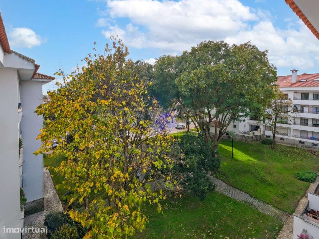 Apartamento 6 assoalhadas com garagem e arrecadação em Carcavelos - Grande imagem: 3/55