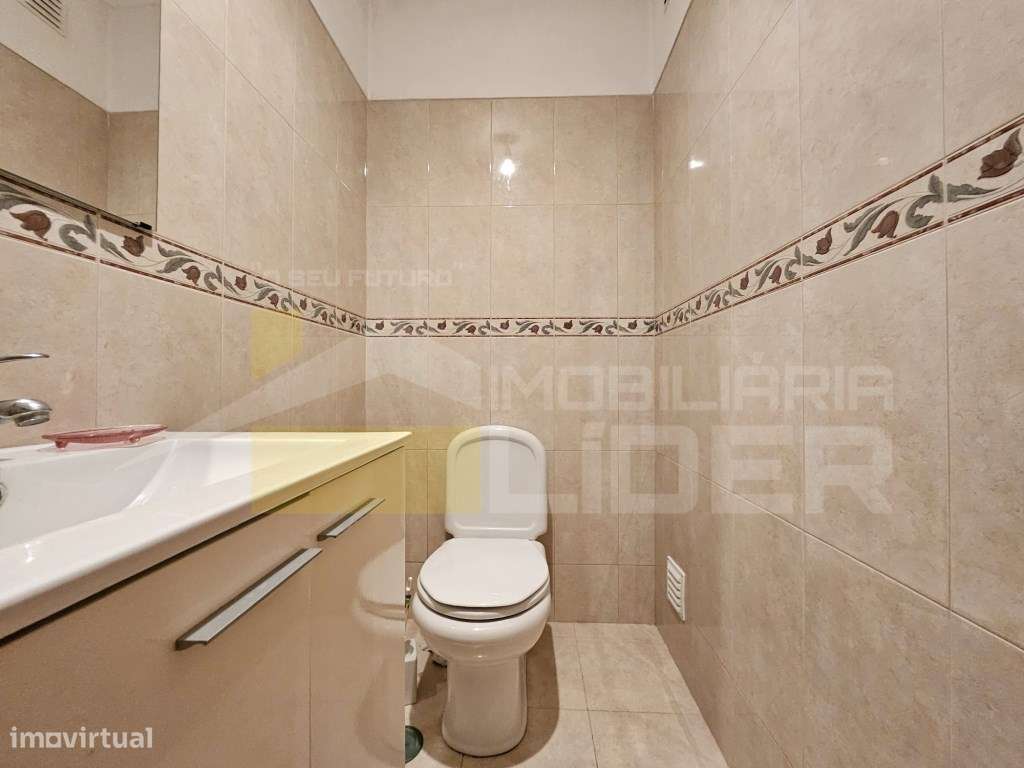 Exclusividade Imobiliária Lider
Moradia T4 em Condomínio Fechado d...-19