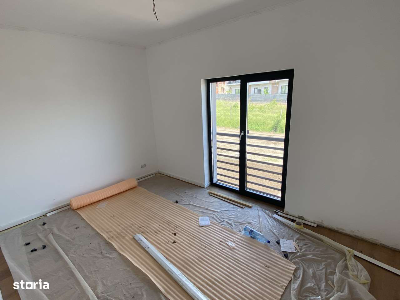 GARAJ!2 Bai!Beci la cerere!Vila 4 Camere,Valea Adanca (Miroslava) - Imagine principală: 5/8