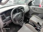 Mazda Tribute 2.0 Comfort 2WD - 11