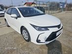 Toyota Corolla - 13