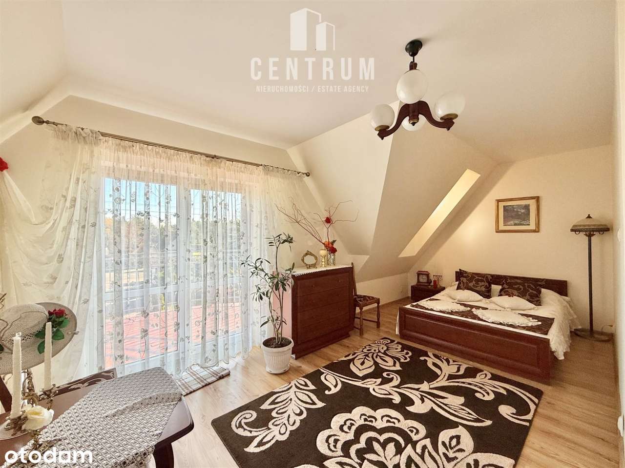 Dom całoroczny na dużej działce 20 arów Białka-12