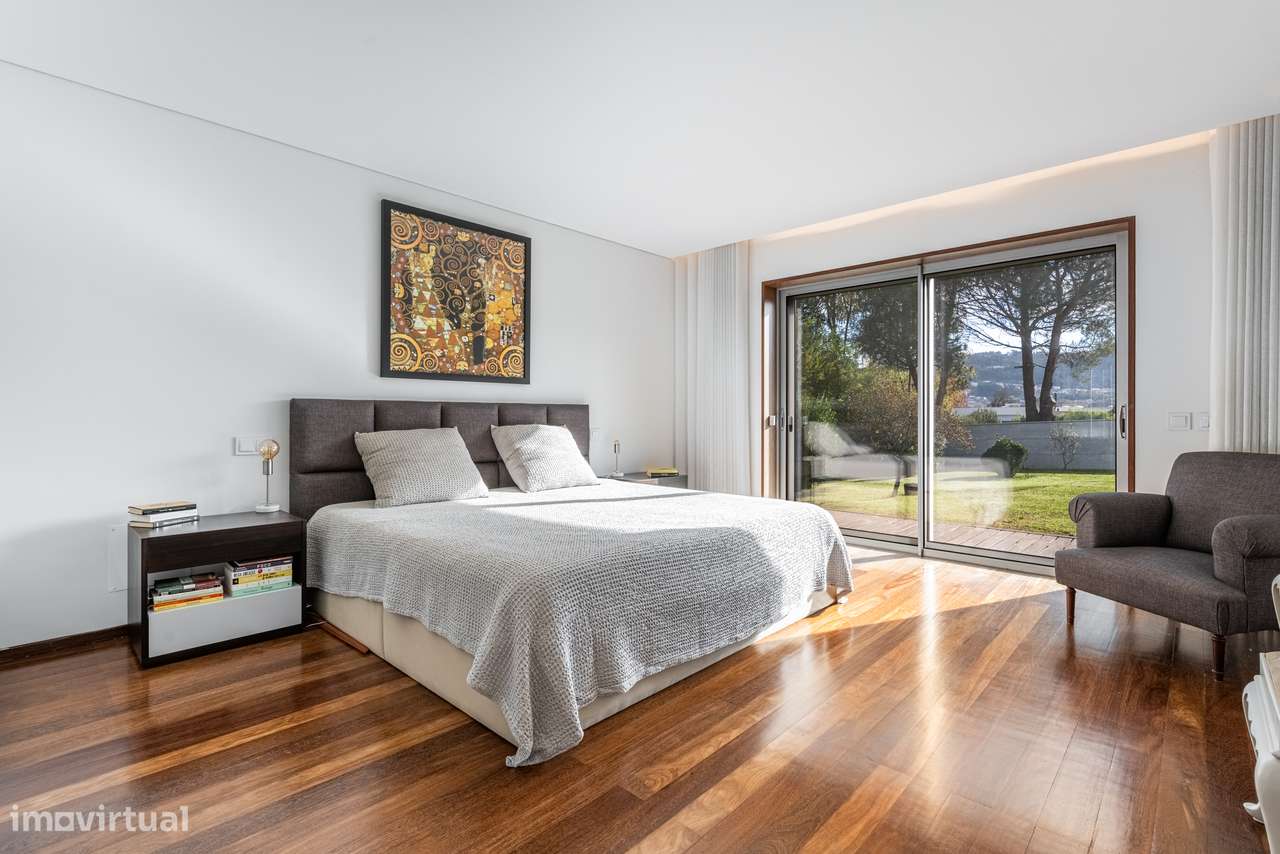 Moradia Individual T4 à venda em Vizela-42