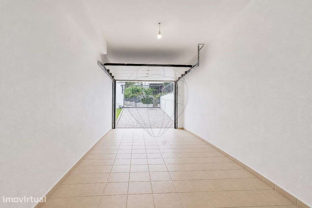Moradia T4 para venda-34