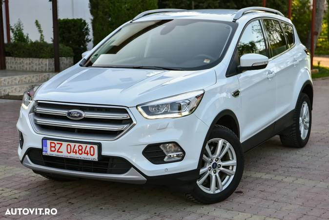 Ford Kuga 2.0 TDCi 2WD Titanium - 26