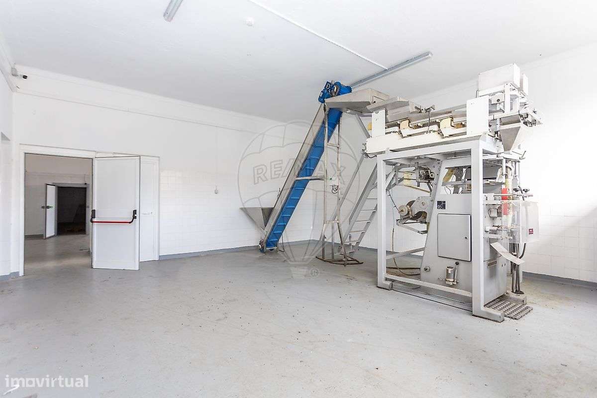 Armazém à venda em Sintra-8