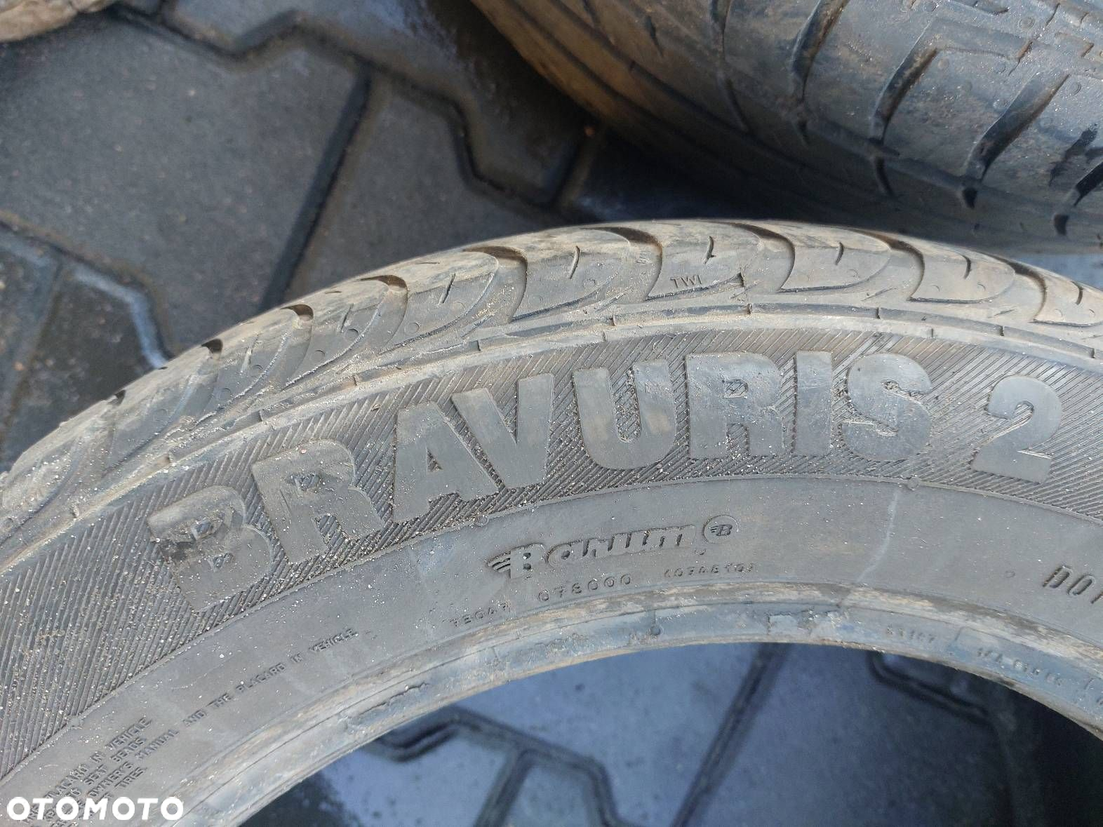 OPONY LETNIE 2 SZT 215/55R16 2013R BARUM BRAVURIS 2 - 3