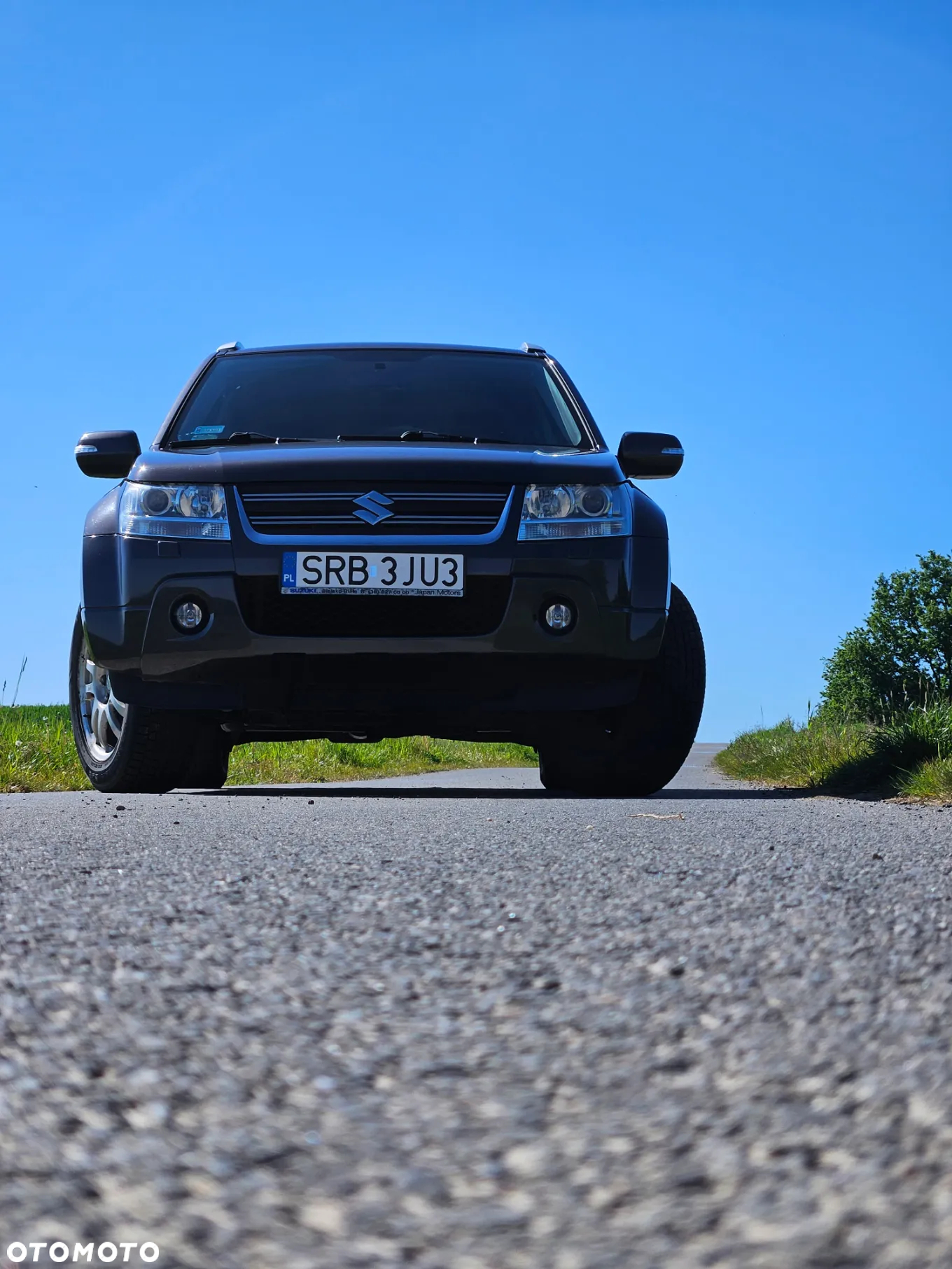 Suzuki Grand Vitara 2.4 De Luxe - 9