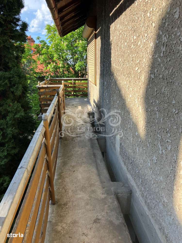 Vând Vilă deosebită cu 5 camere in Centrul Brașovului-7