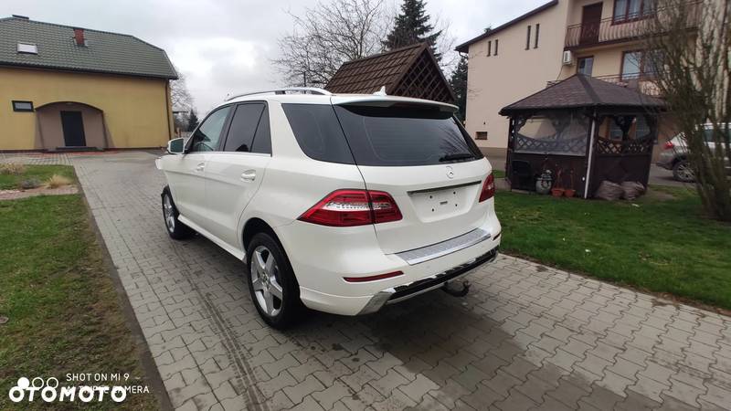 Mercedes-Benz ML 350 4MATIC BlueEFFICIENCY 7G-TRONIC Edition 1 - 3