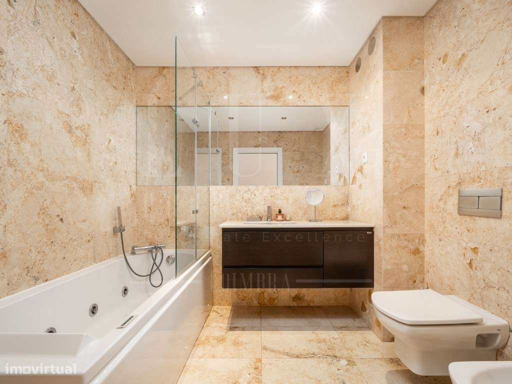 Apartamento T5 | Quinta da Portela, Coimbra-17