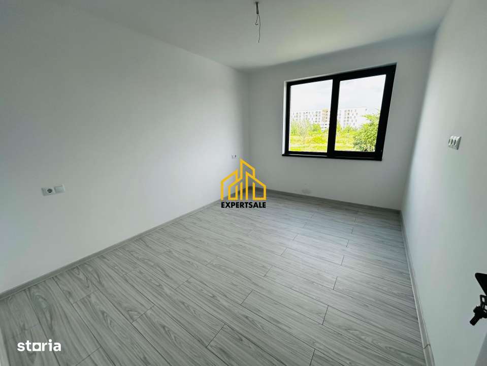 Casa Individula Prelungirea Ghencea, 5 camere, 240 MP Teren - Imagine principală: 2/12