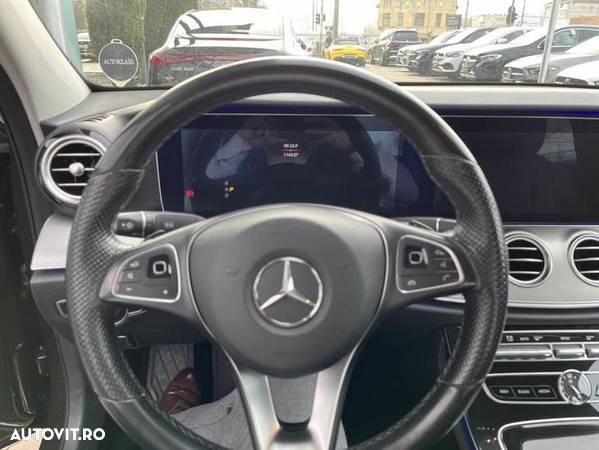 Mercedes-Benz E 200 4MATIC Aut. - 10